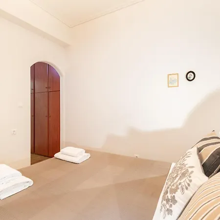 Pangrati Gardens Apartment By Athenian Keys Exterior photo